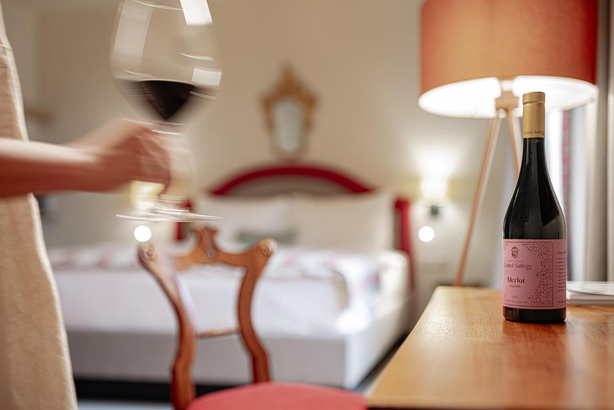 Castel Sallegg Suites Adults Only Caldaro Zewnętrze zdjęcie